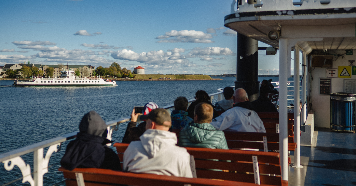 1000 Islands Cruises